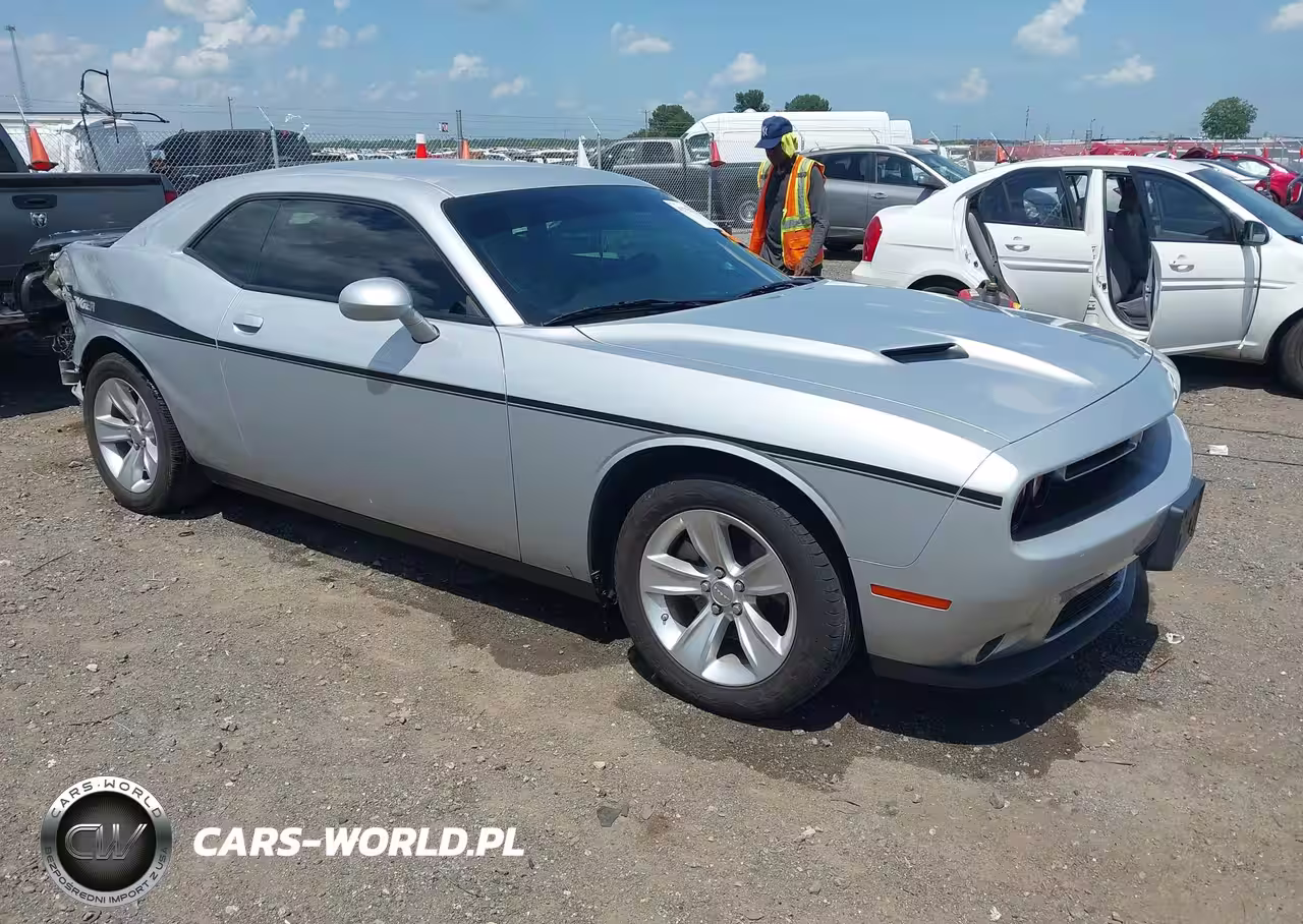 2023 Dodge Challenger Sxt