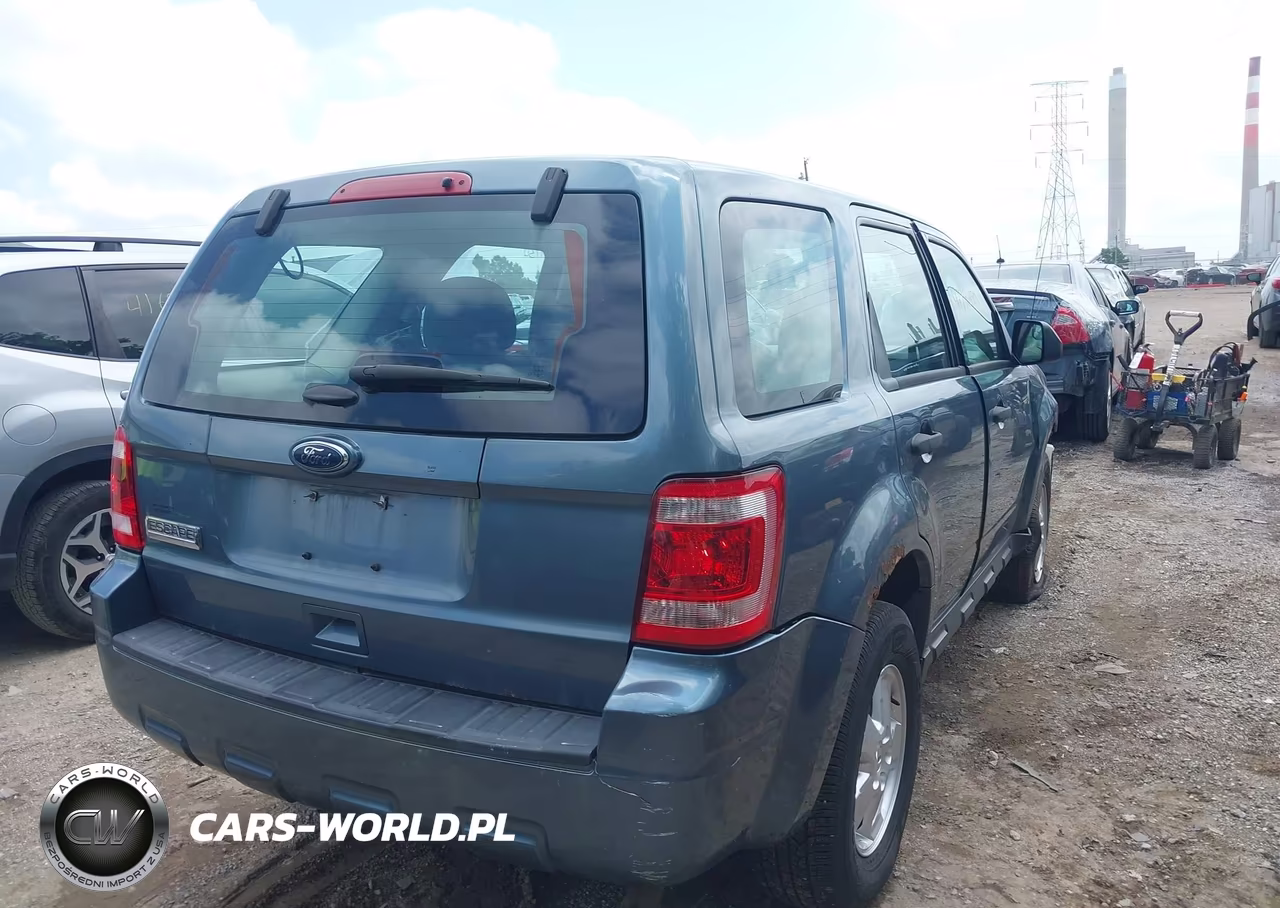 2012 Ford Escape Xls VIN:1FMCU0C74CKA57025 - 4