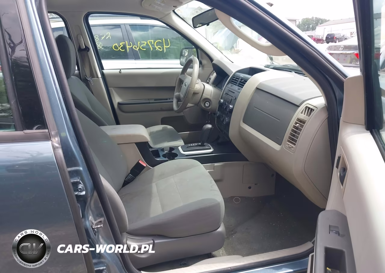 2012 Ford Escape Xls VIN:1FMCU0C74CKA57025 - 5