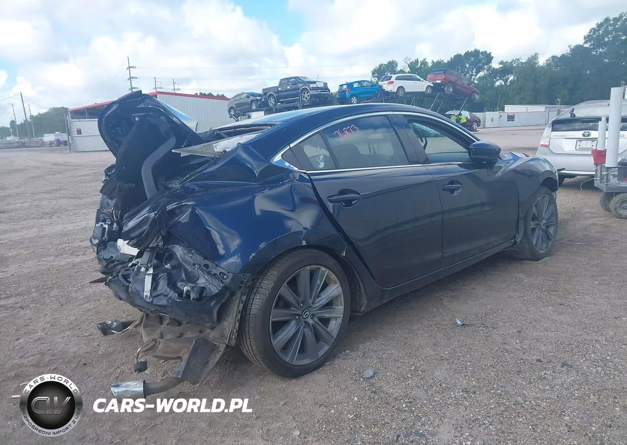 2018 Mazda Mazda6 Touring VIN:JM1GL1VMXJ1309493 - 4