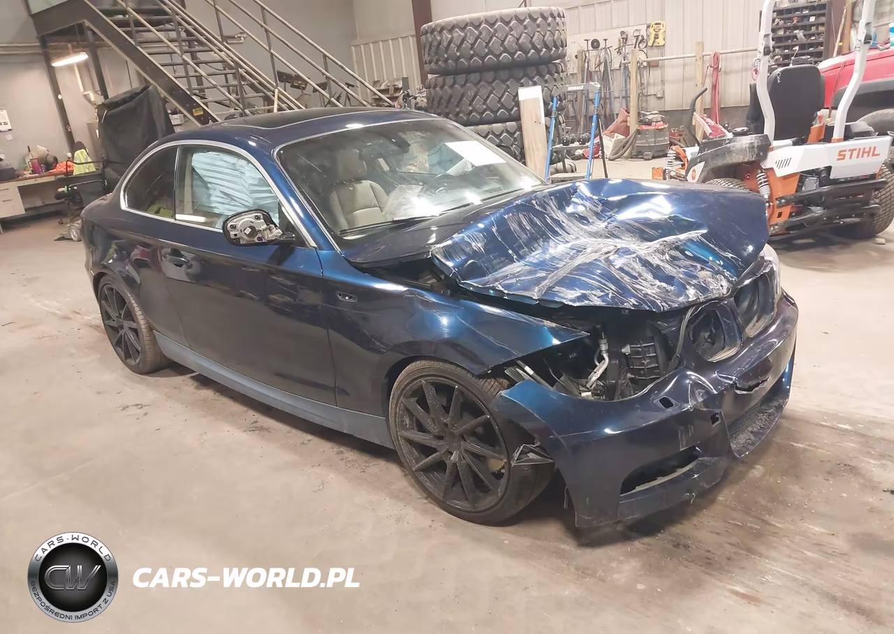 2011 BMW 135I