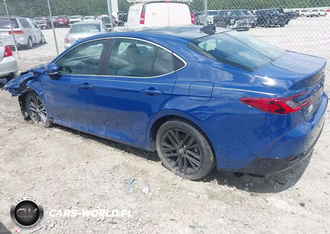 2025 Toyota Camry Xle VIN:4T1DAACK0SU017146 - 3