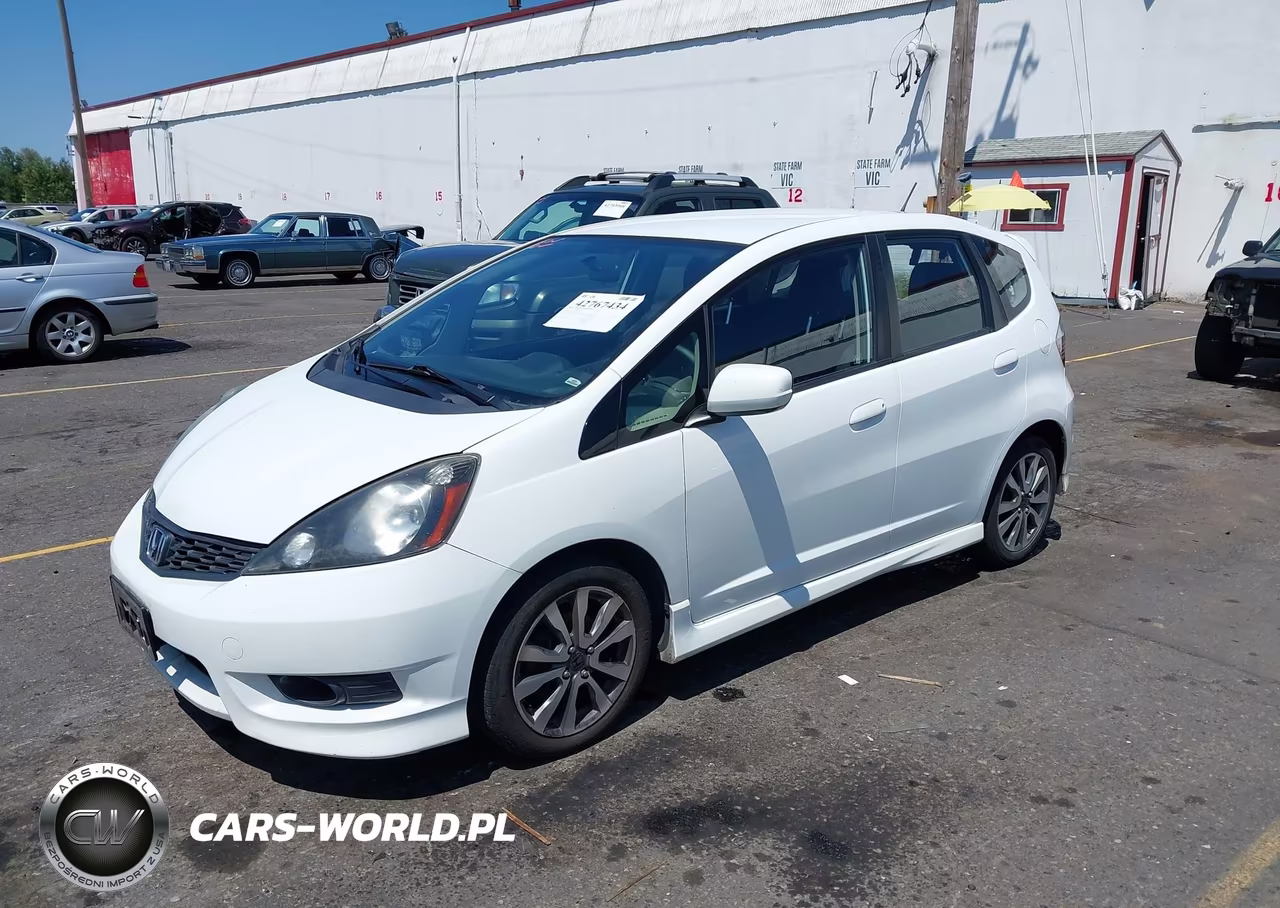 2013 Honda Fit Sport VIN:JHMGE8H59DC074101 - 2