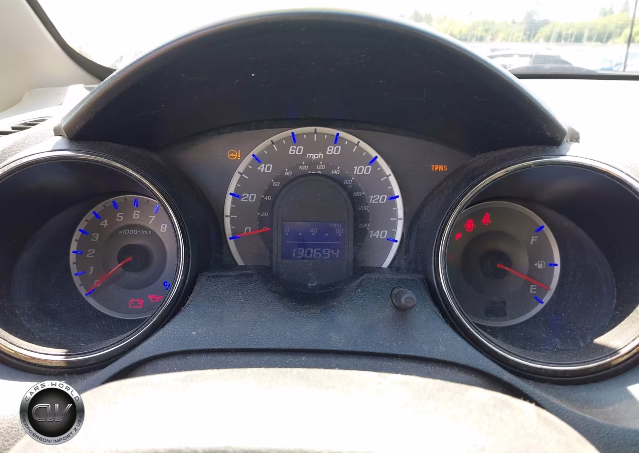 2013 Honda Fit Sport VIN:JHMGE8H59DC074101 - 7