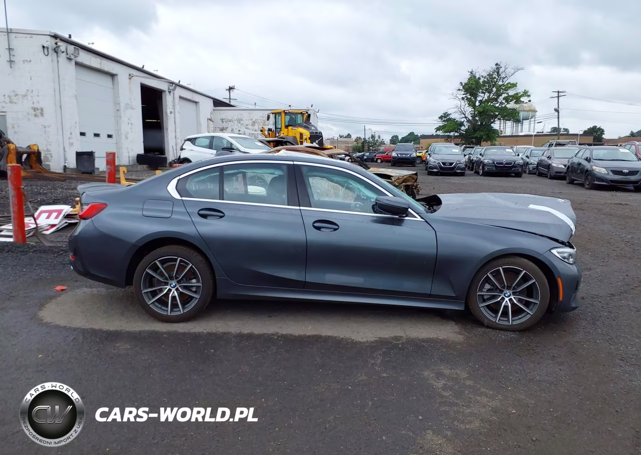 2019 BMW 330I xDrive VIN:WBA5R7C56KAJ85323 - 13
