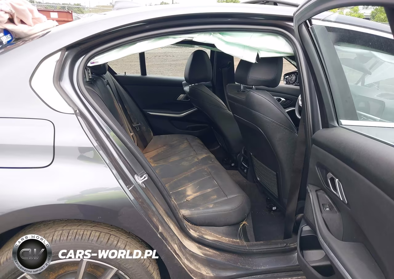 2019 BMW 330I xDrive VIN:WBA5R7C56KAJ85323 - 8