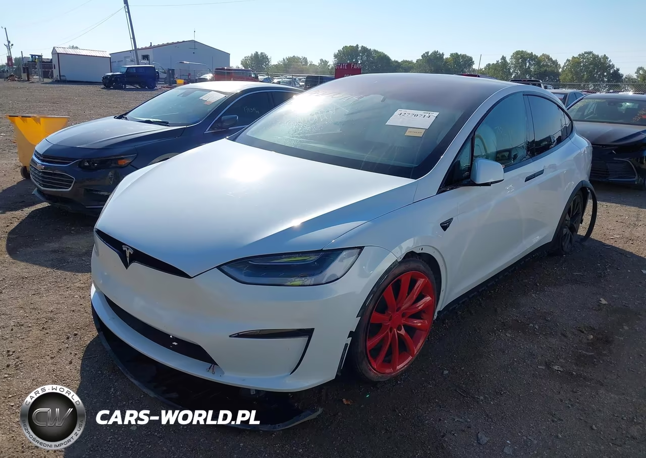 2022 Tesla Model X Plaid Tri Motor All-Wheel Drive VIN:7SAXCBE69NF356232 - 6