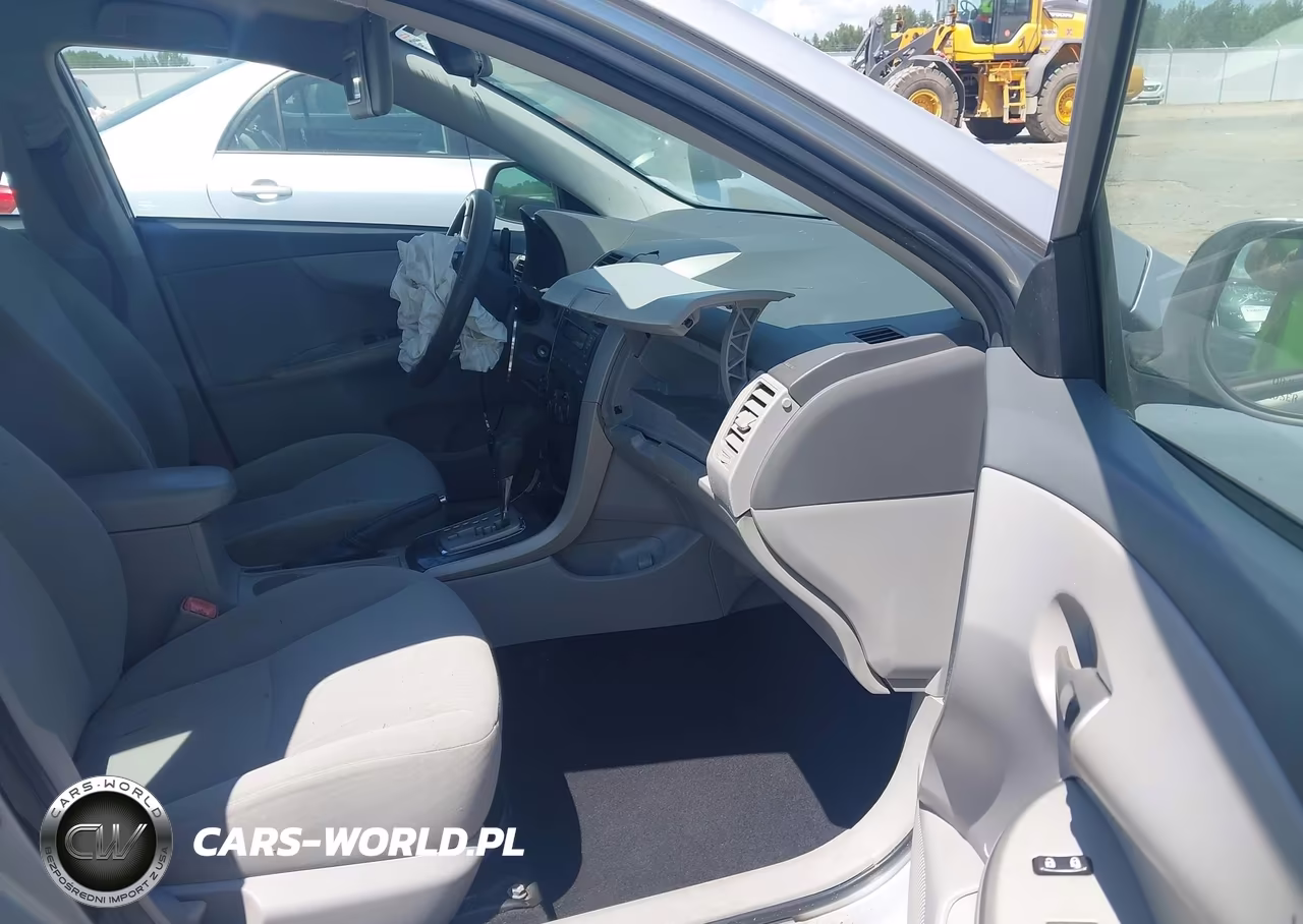2010 Toyota Corolla Le VIN:2T1BU4EE8AC507356 - 5
