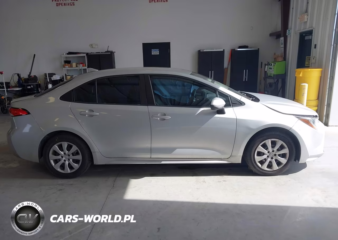 2020 Toyota Corolla Le VIN:5YFEPRAE1LP047144 - 13