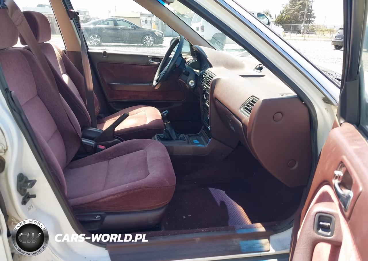 1990 Honda Accord Lx-Ex VIN:1HGCB7551LA168136 - 5