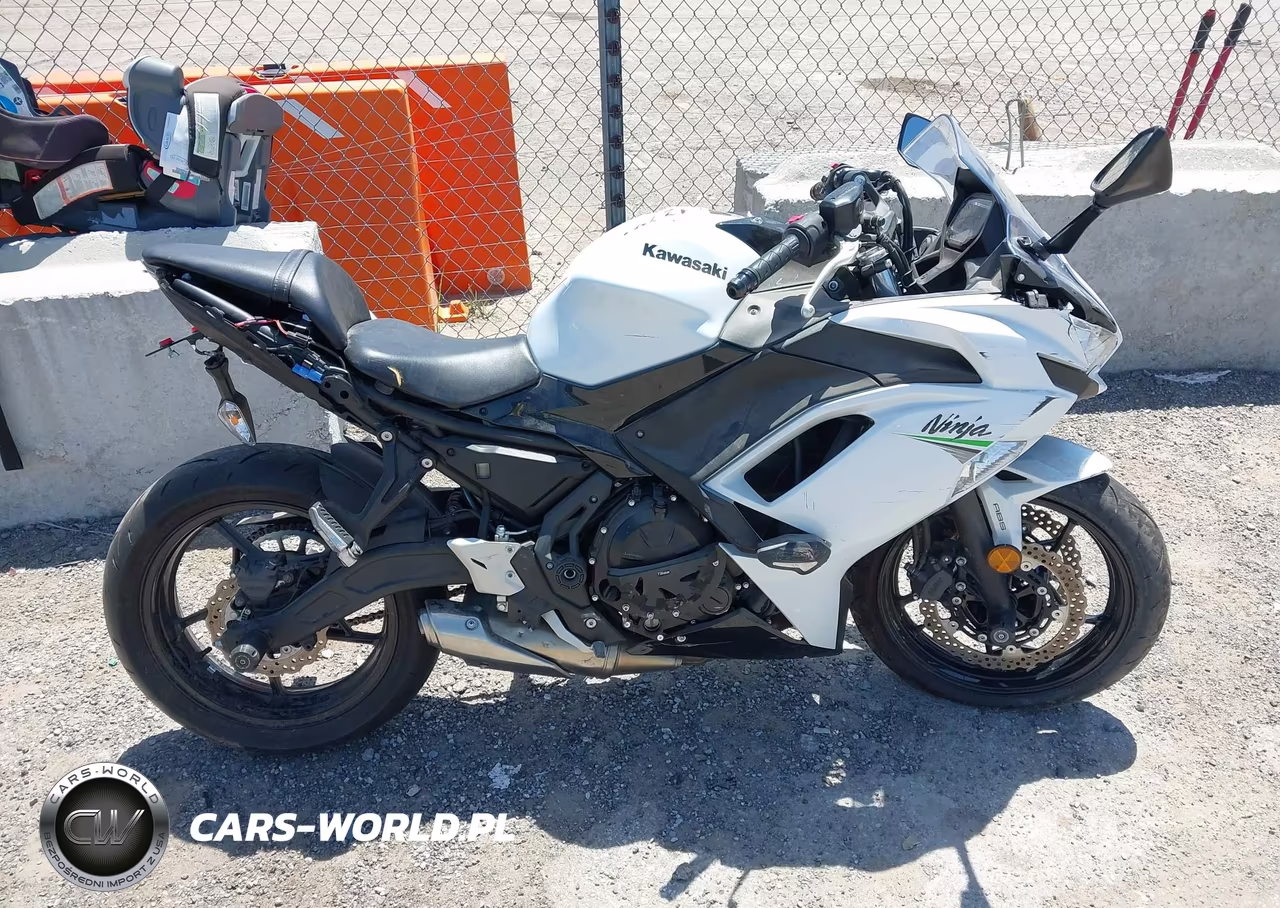 2020 Kawasaki Ex650 M VIN:ML5EXEM10LDA03914 - 12