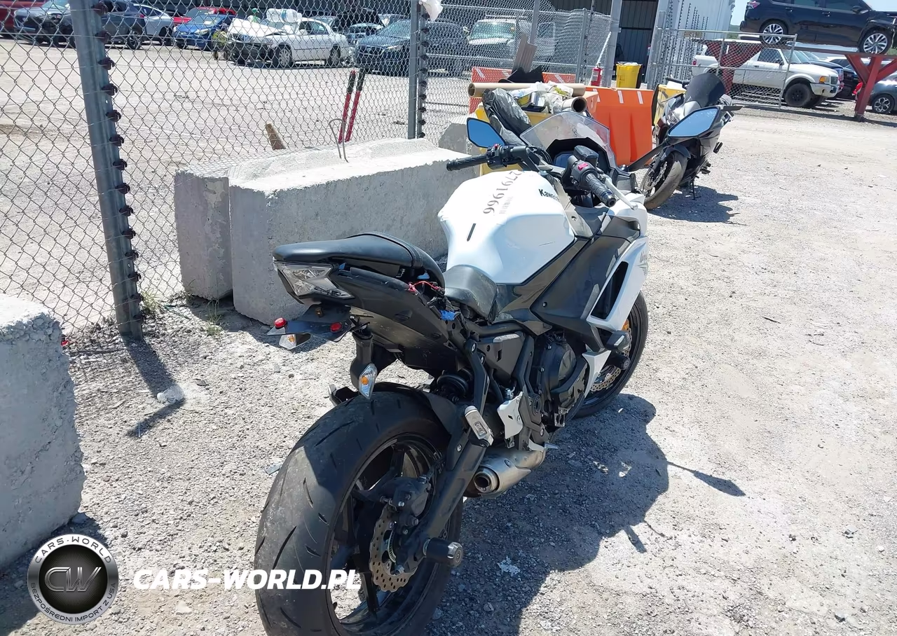 2020 Kawasaki Ex650 M VIN:ML5EXEM10LDA03914 - 4