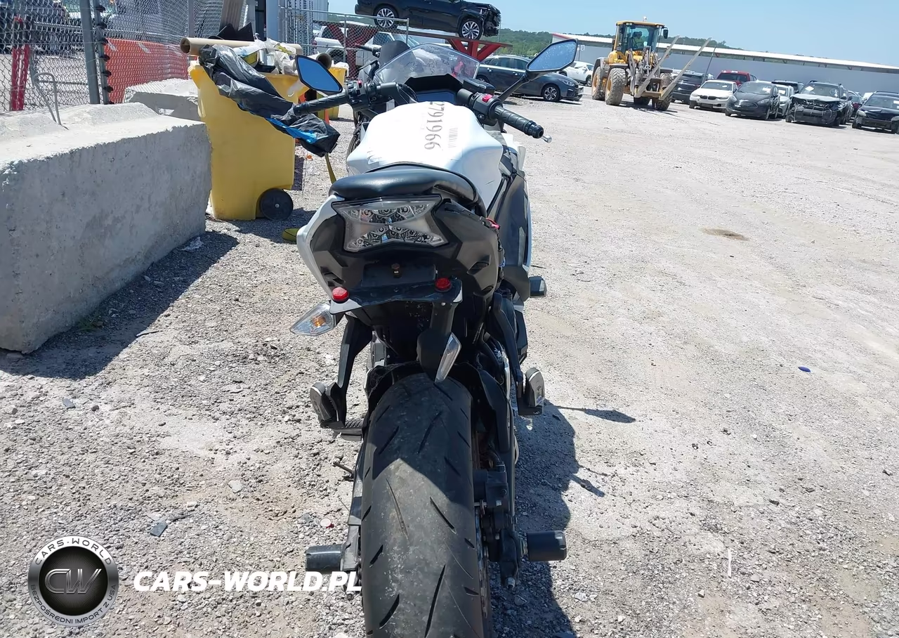 2020 Kawasaki Ex650 M VIN:ML5EXEM10LDA03914 - 6