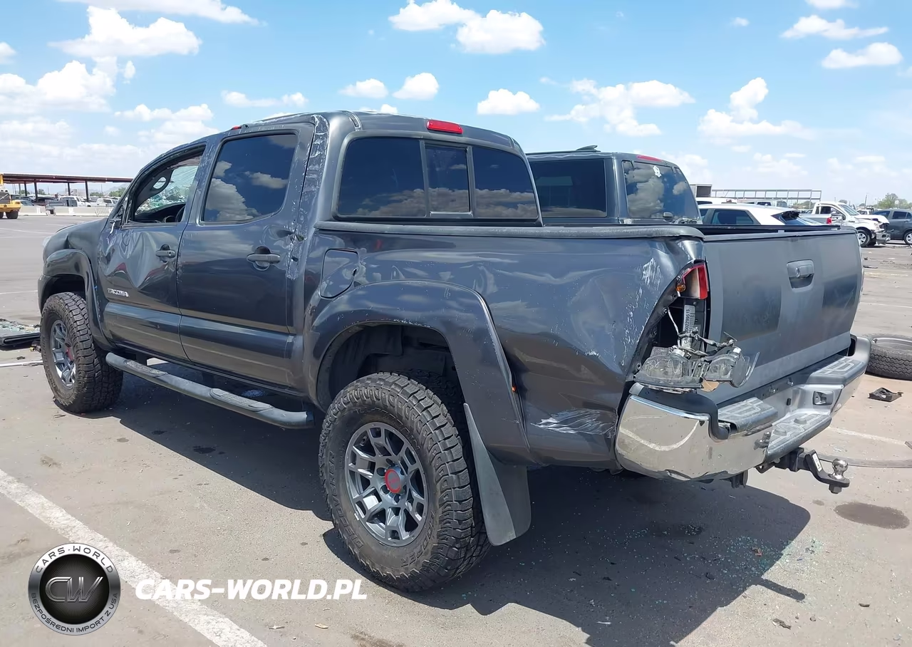 2013 Toyota Tacoma Prerunner V6 VIN:3TMJU4GN3DM143237 - 3