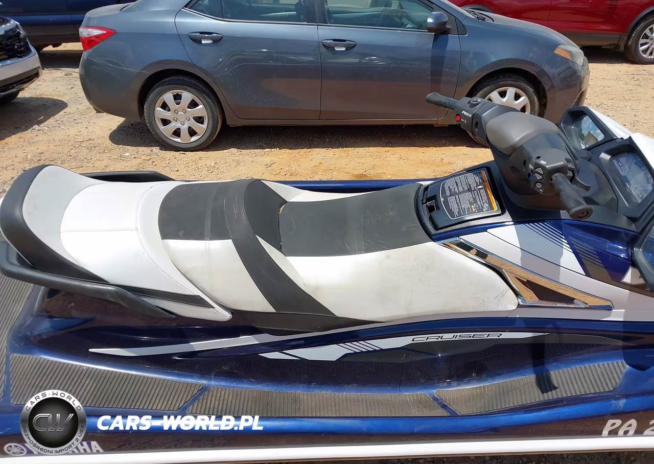 2018 Yamaha Personal Watercraft VIN:YAMA2605L718 - 5