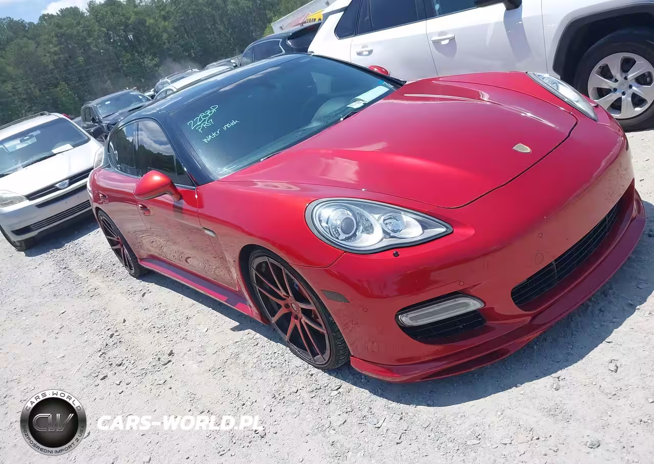 PORSCHE