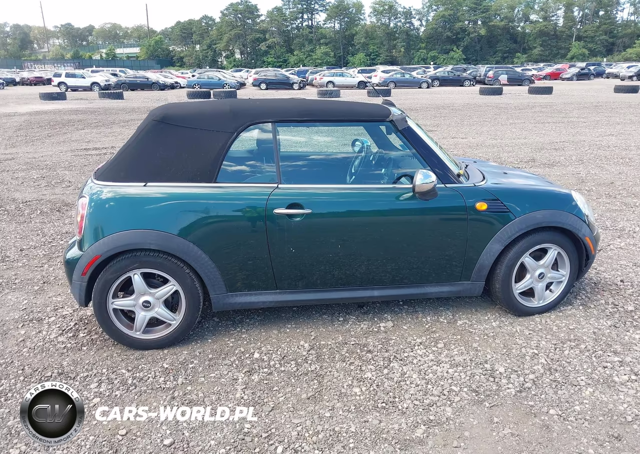 2009 Mini Cooper VIN:WMWMR33549TU95246 - 13