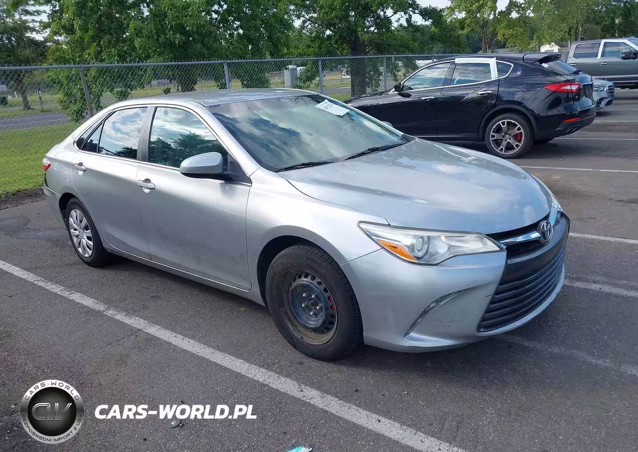 2017 Toyota Camry Le