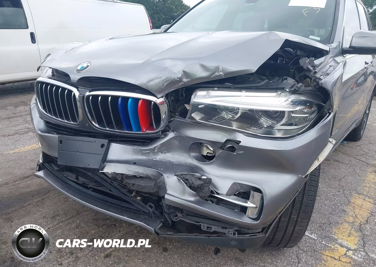 2017 BMW X5 xDrive35I VIN:5UXKR0C56H0V67202 - 6