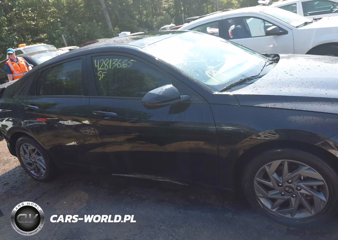 2024 Hyundai Elantra Sel VIN:KMHLM4DG8RU755074 - 14