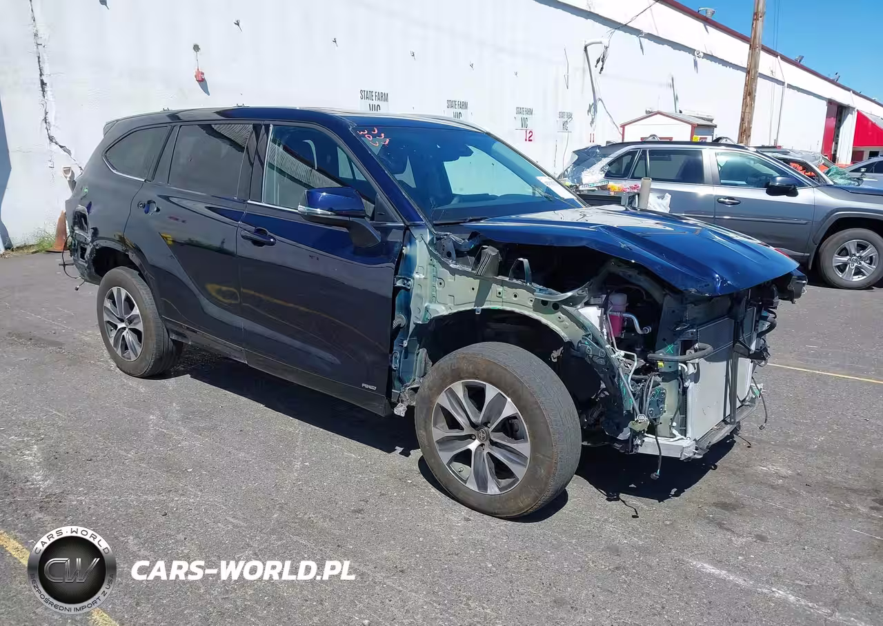 2022 Toyota Highlander Hybrid Xle