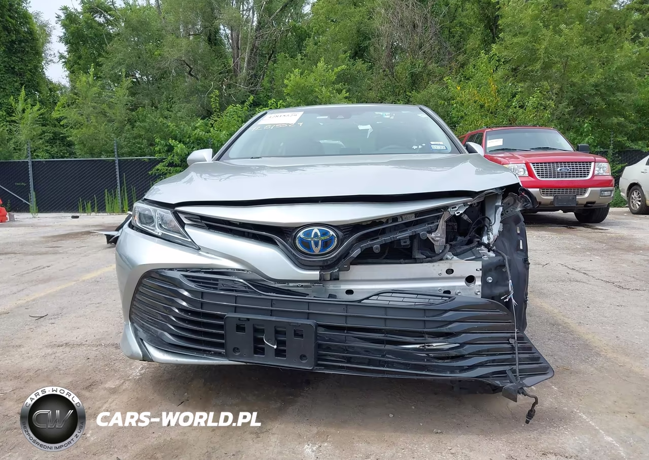 2020 Toyota Camry Le Hybrid VIN:4T1C31AKXLU523870 - 12
