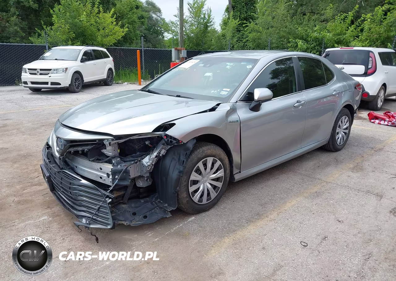 2020 Toyota Camry Le Hybrid VIN:4T1C31AKXLU523870 - 2