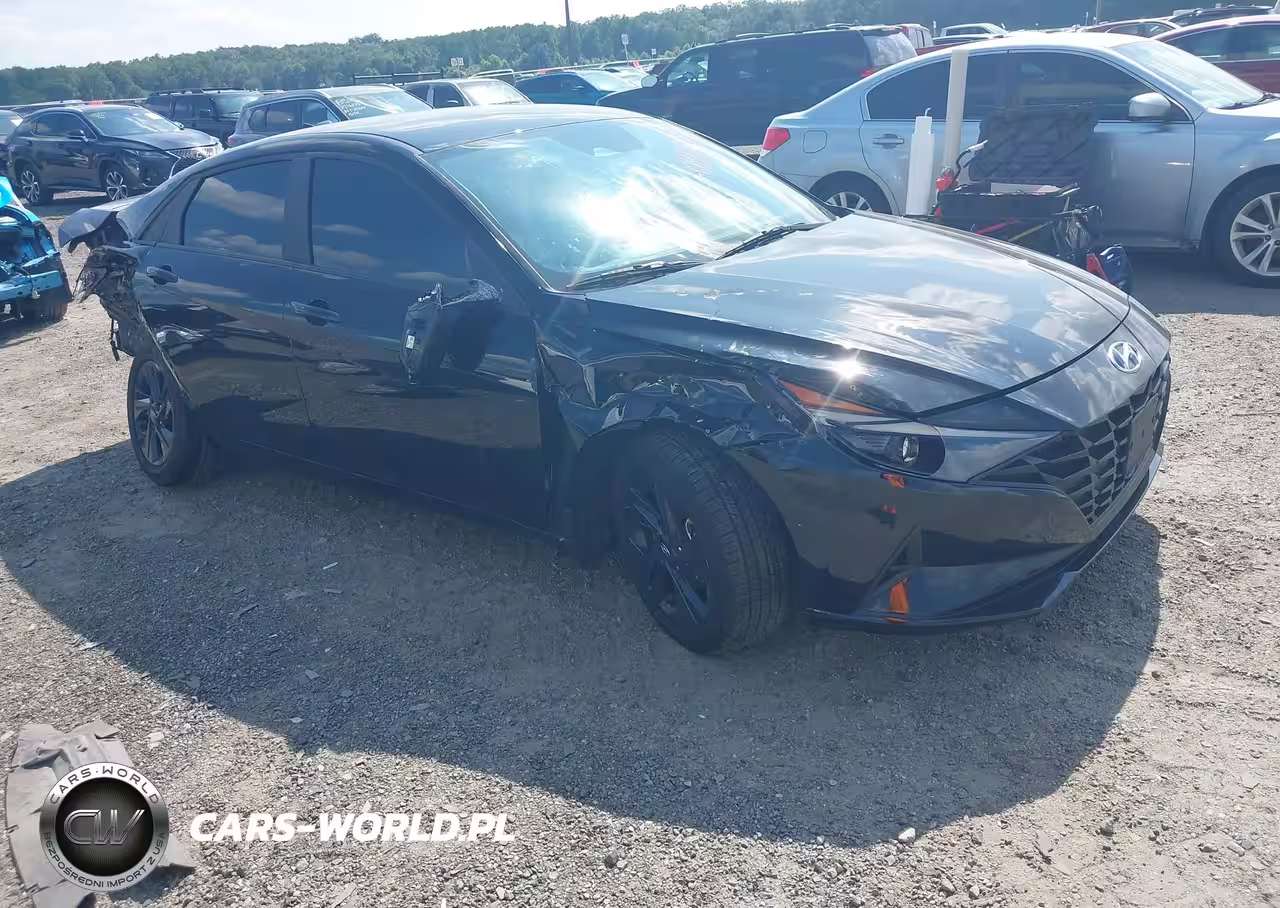 2022 Hyundai Elantra Sel