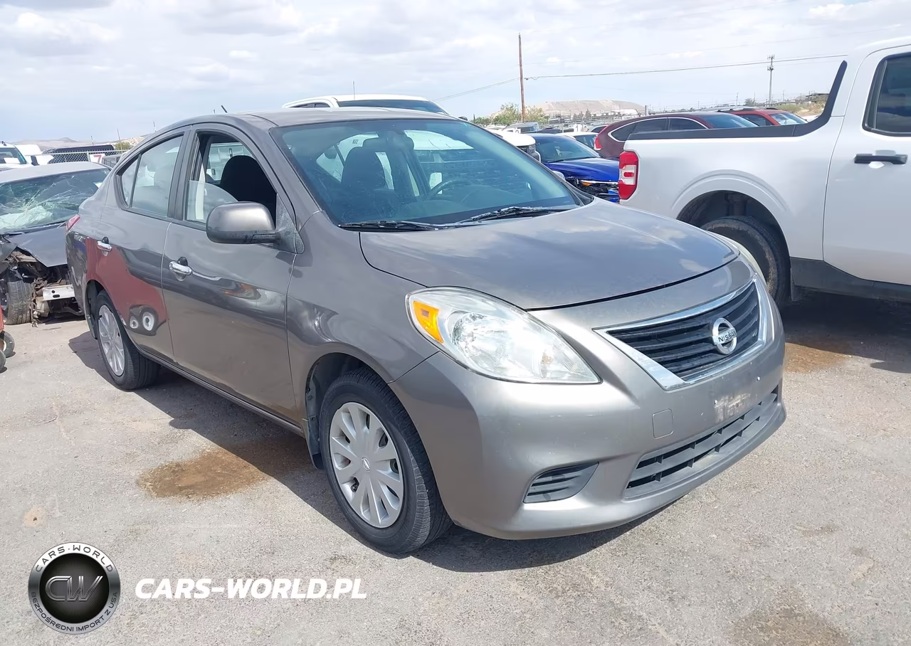 2012 Nissan Versa 1.6 Sv