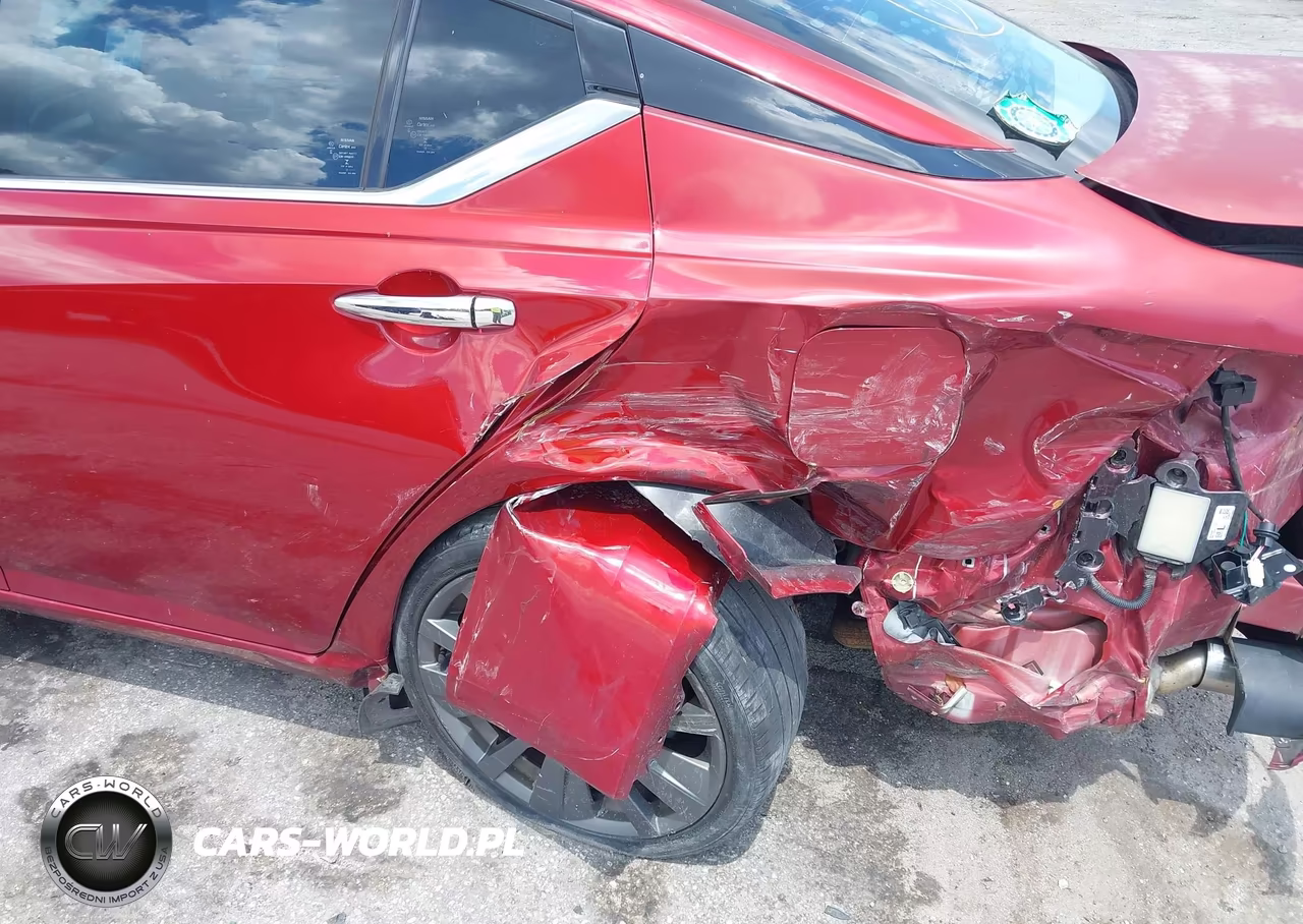 2019 Nissan Altima 2.0 Edition One VIN:1N4AL4FV3KC107444 - 18