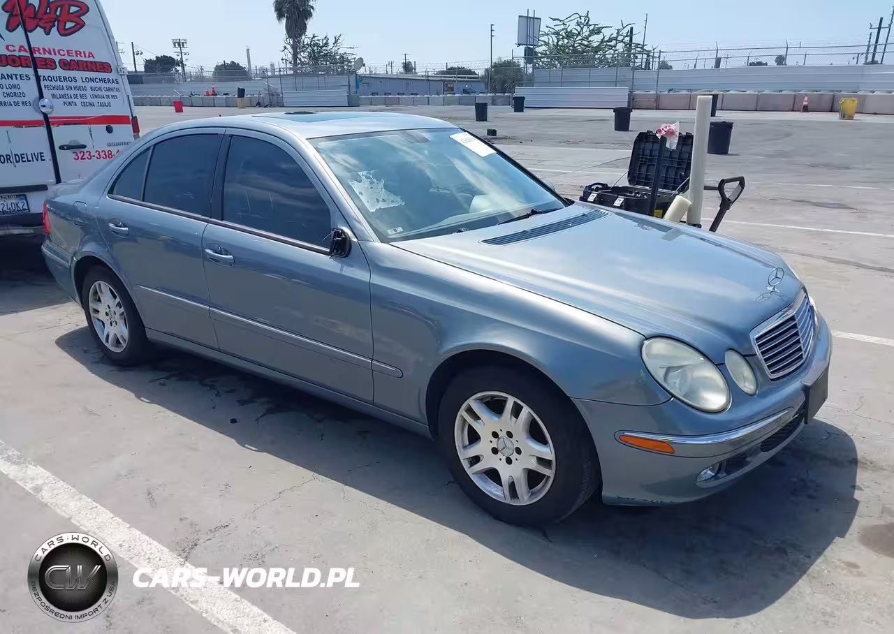 MERCEDES-BENZ