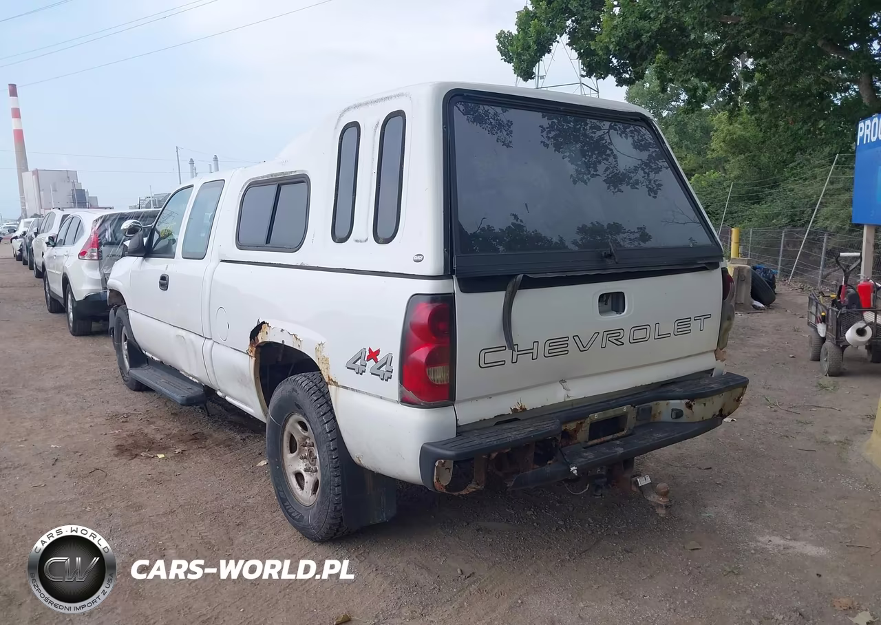 2004 Chevrolet Silverado 1500 Work Truck VIN:1GCEK19Z34Z326688 - 3