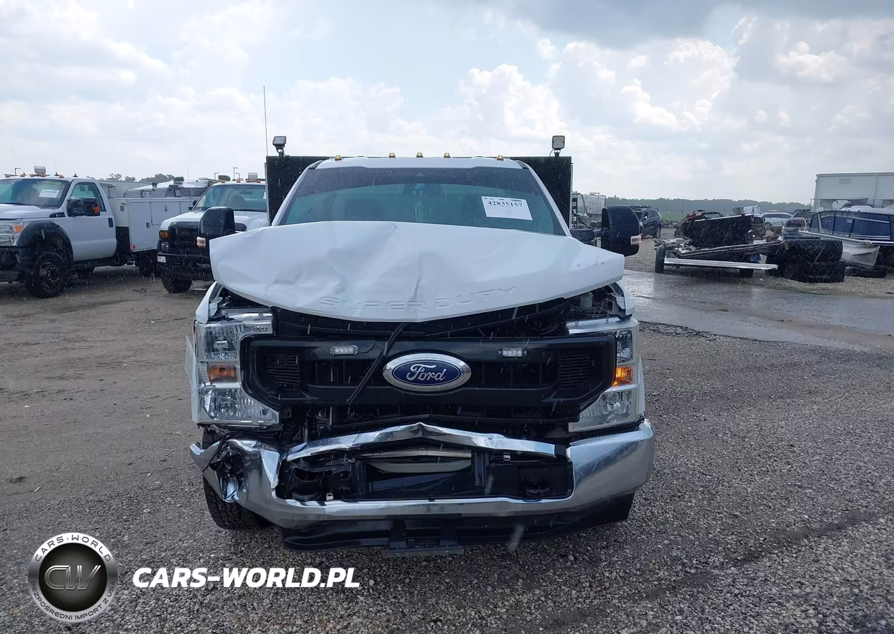 2020 Ford F-350 Chassis Xl VIN:1FDRF3G64LEC75388 - 12