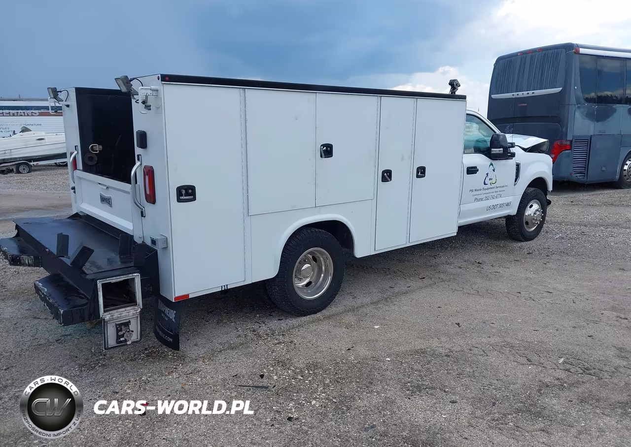 2020 Ford F-350 Chassis Xl VIN:1FDRF3G64LEC75388 - 4