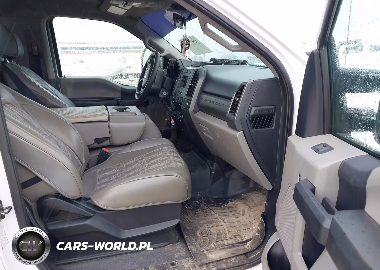 2020 Ford F-350 Chassis Xl VIN:1FDRF3G64LEC75388 - 5
