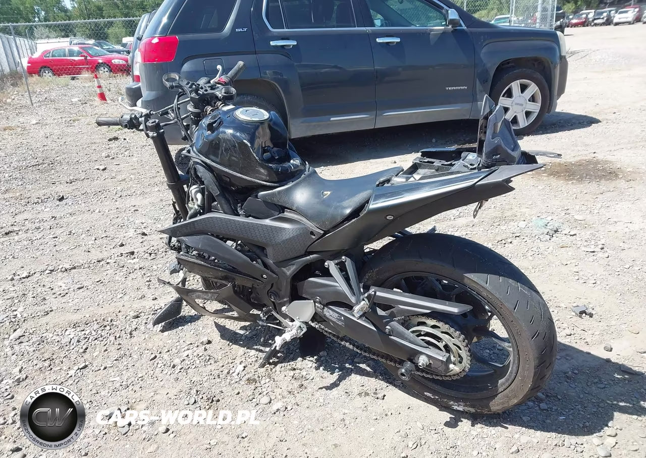 2021 Yamaha Yzfr3 A VIN:MH3RH18Y6MK006963 - 3