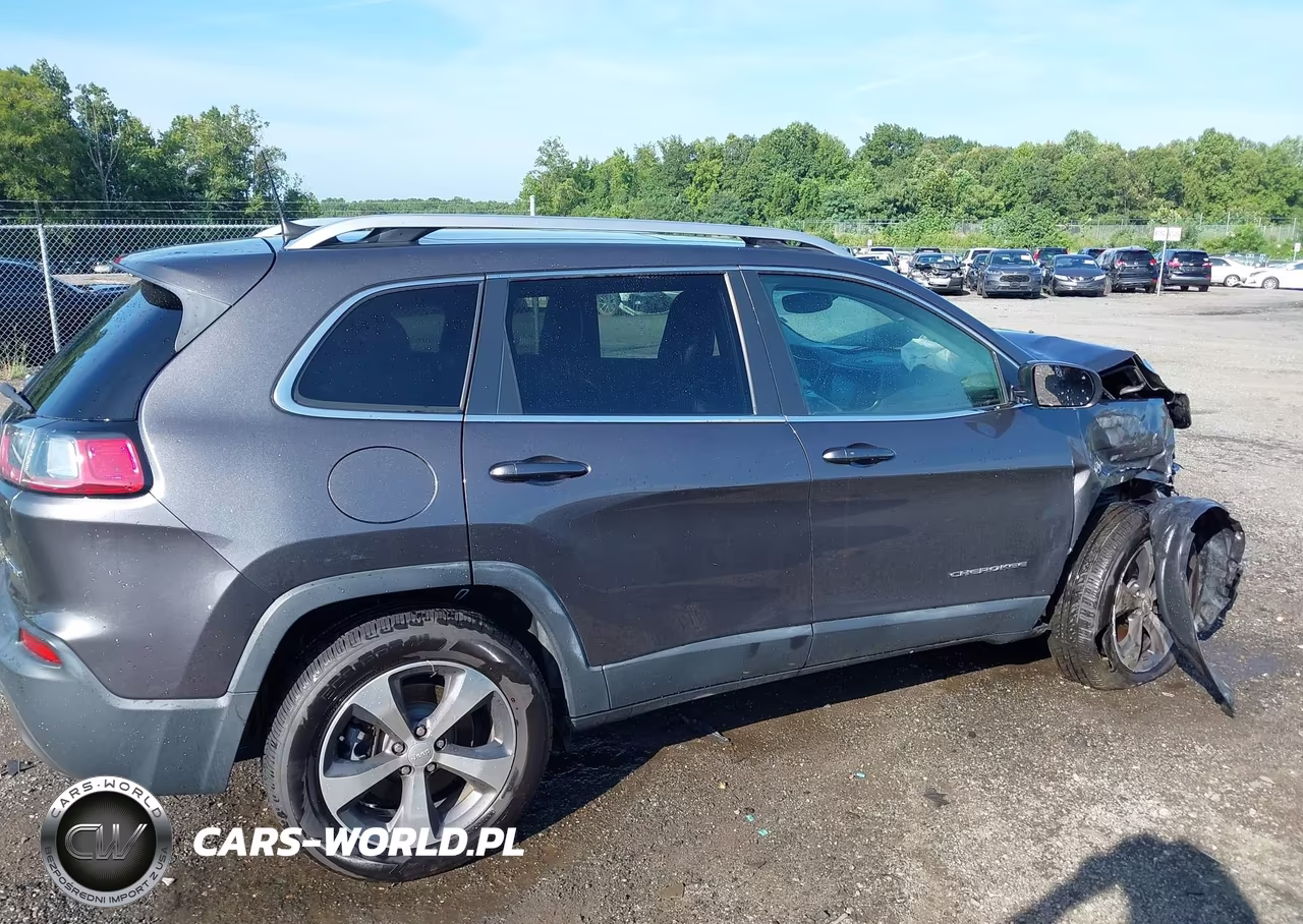2019 Jeep Cherokee Limited 4X4 VIN:1C4PJMDX5KD386940 - 13