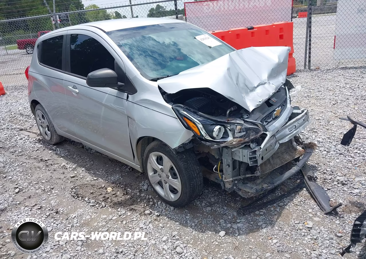 2020 Chevrolet Spark Fwd Ls Automatic – zdjęcie 1 z 17