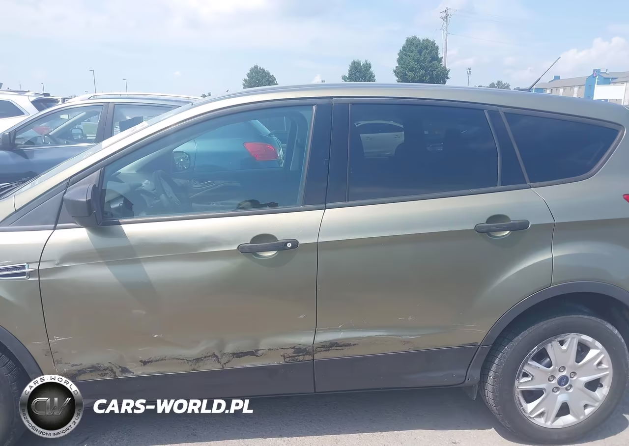 2013 Ford Escape S VIN:1FMCU0F70DUA35119 - 14