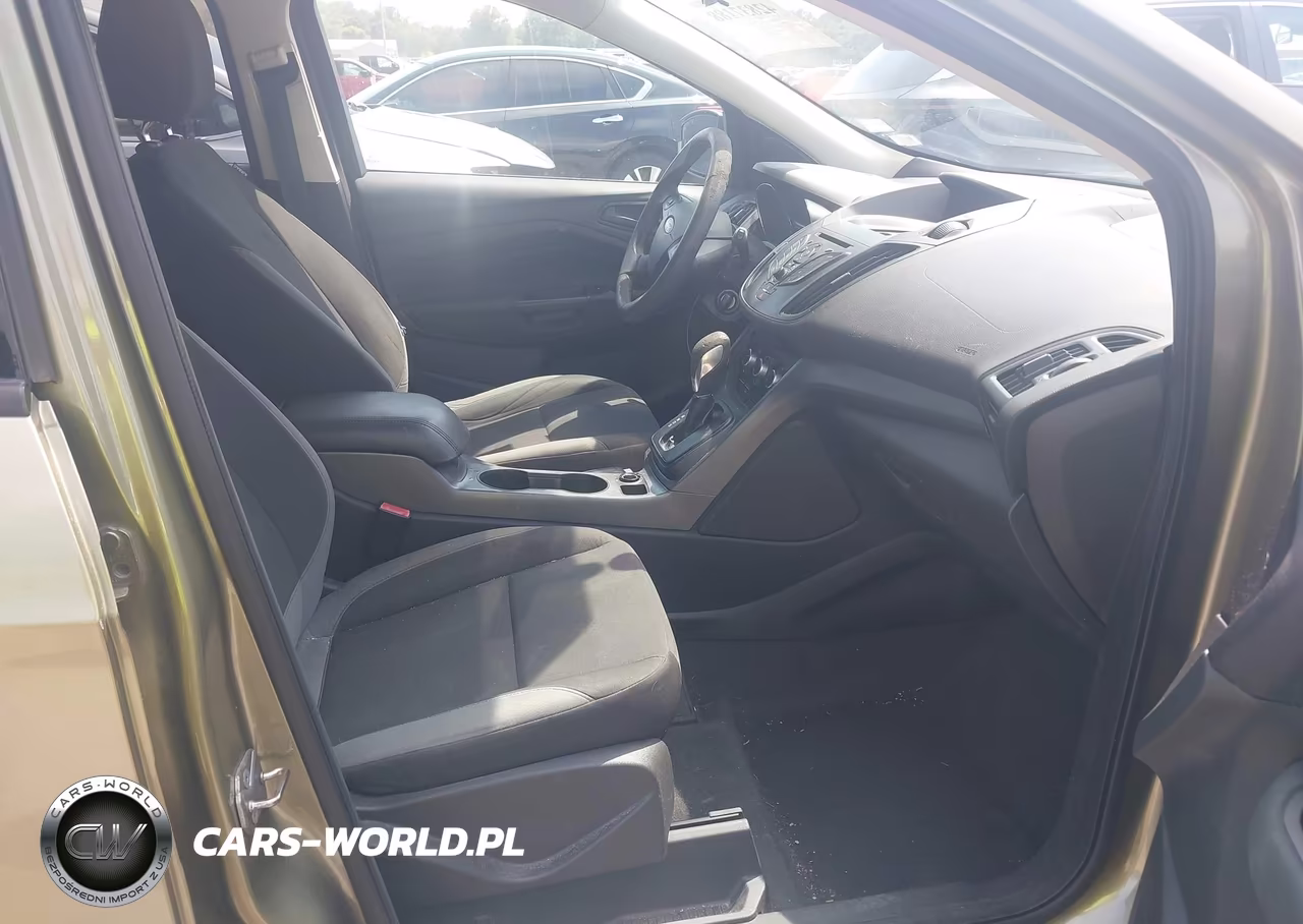2013 Ford Escape S VIN:1FMCU0F70DUA35119 - 5