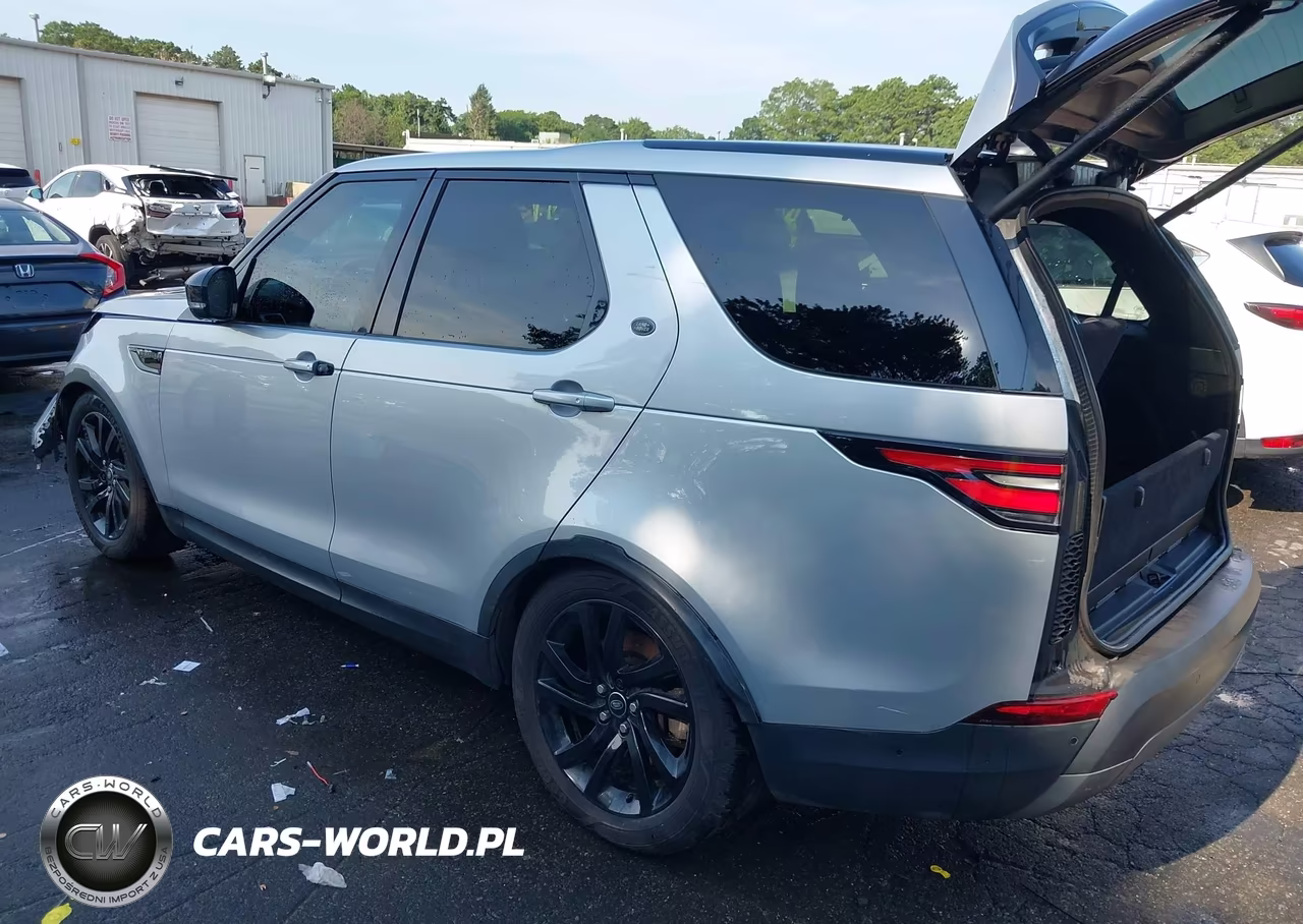 2017 Land Rover Discovery Hse VIN:SALRRBBV6HA042270 - 3