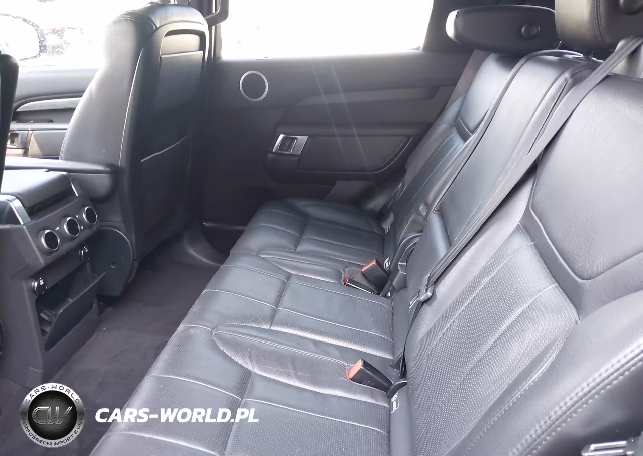 2017 Land Rover Discovery Hse VIN:SALRRBBV6HA042270 - 8