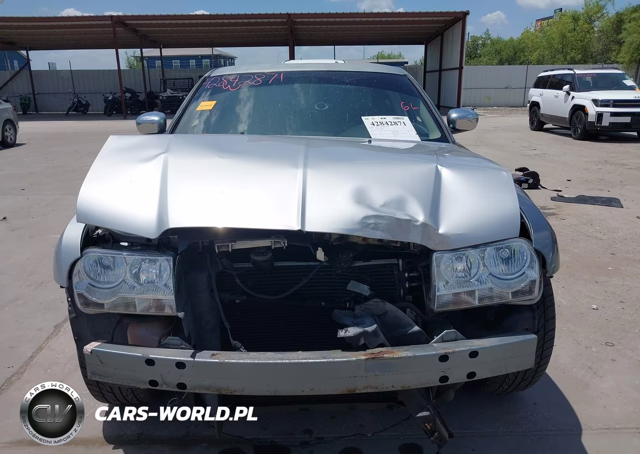 2007 Chrysler 300 Touring VIN:2C3KA53GX7H608453 - 13
