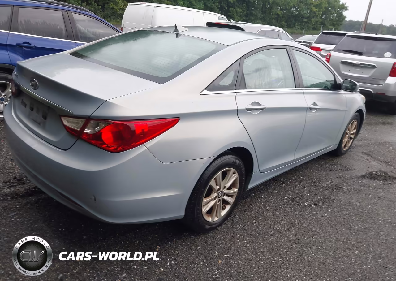 2012 Hyundai Sonata Gls VIN:5NPEB4AC3CH444626 - 4