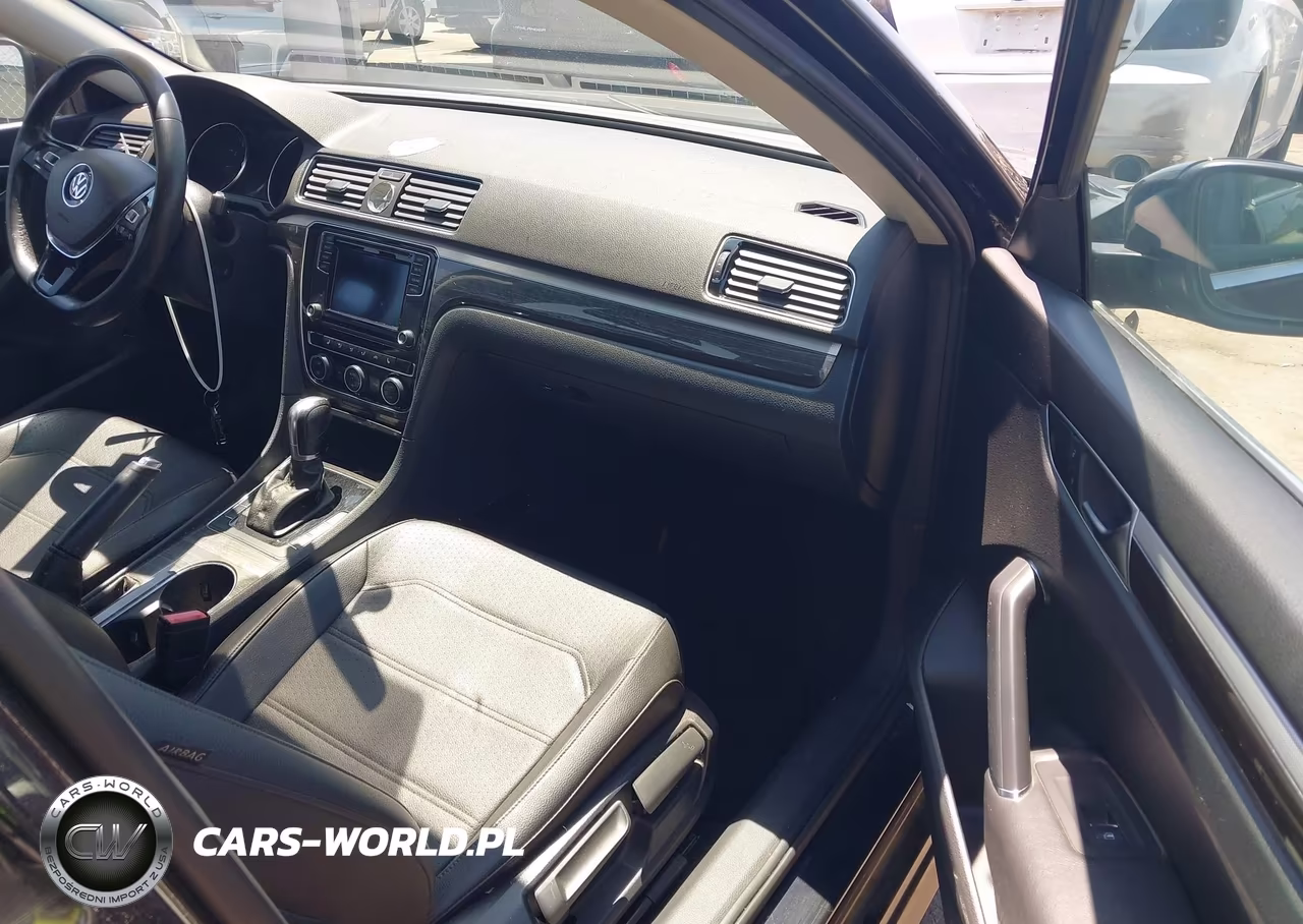 2017 Volkswagen Passat 1.8T Se VIN:1VWBT7A31HC017849 - 5