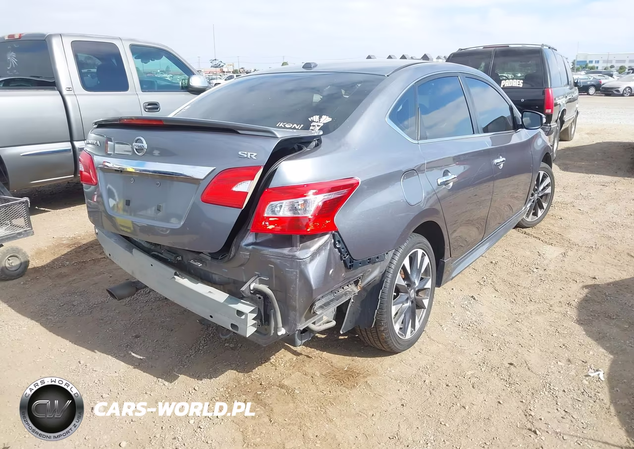 2016 Nissan Sentra Sr VIN:3N1AB7AP8GY281695 - 4