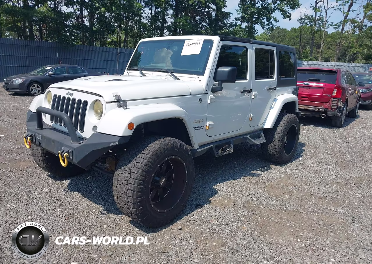2015 Jeep Wrangler Unlimited Sahara VIN:1C4BJWEG9FL604166 - 2