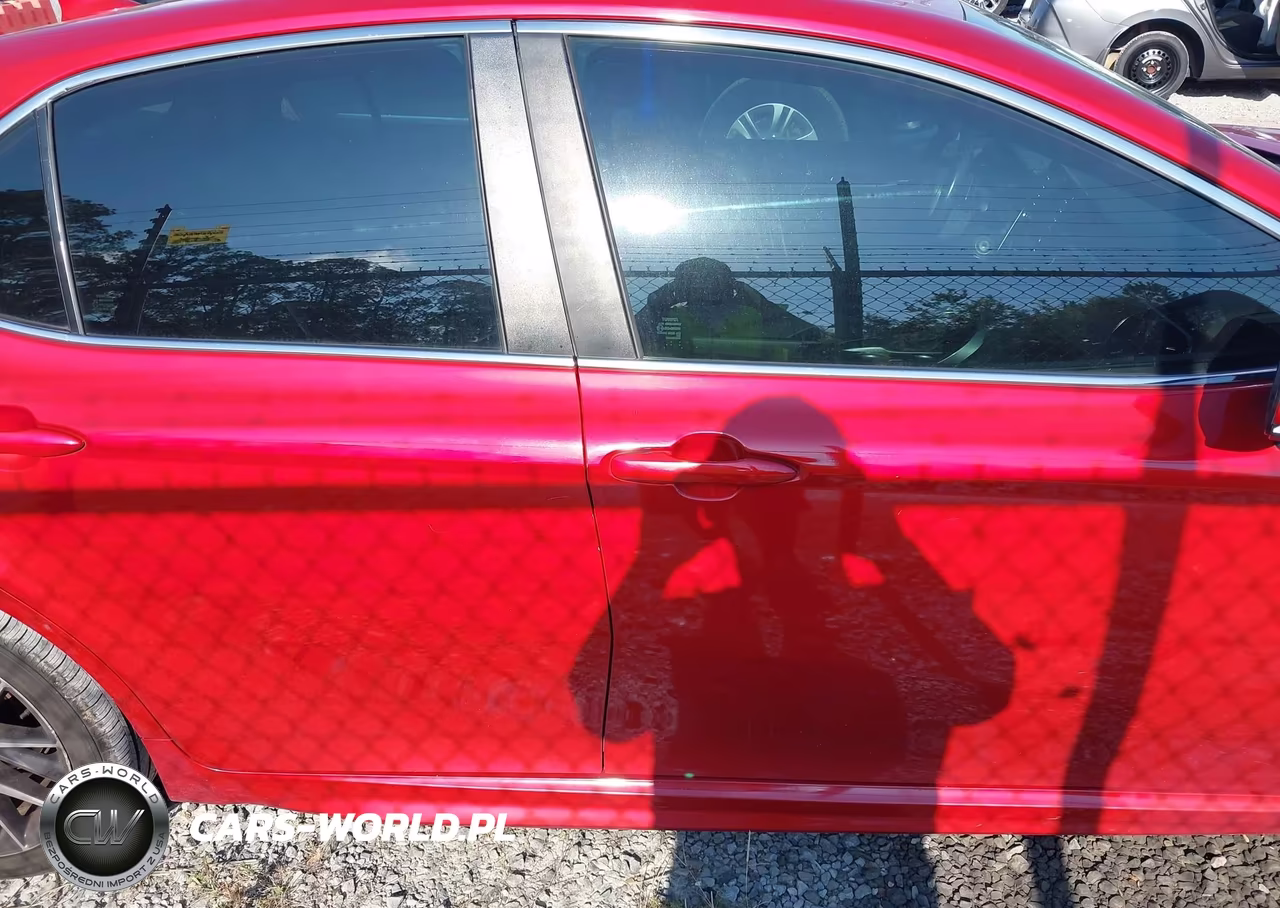 2021 Toyota Camry Se VIN:4T1G11AKXMU420358 - 13