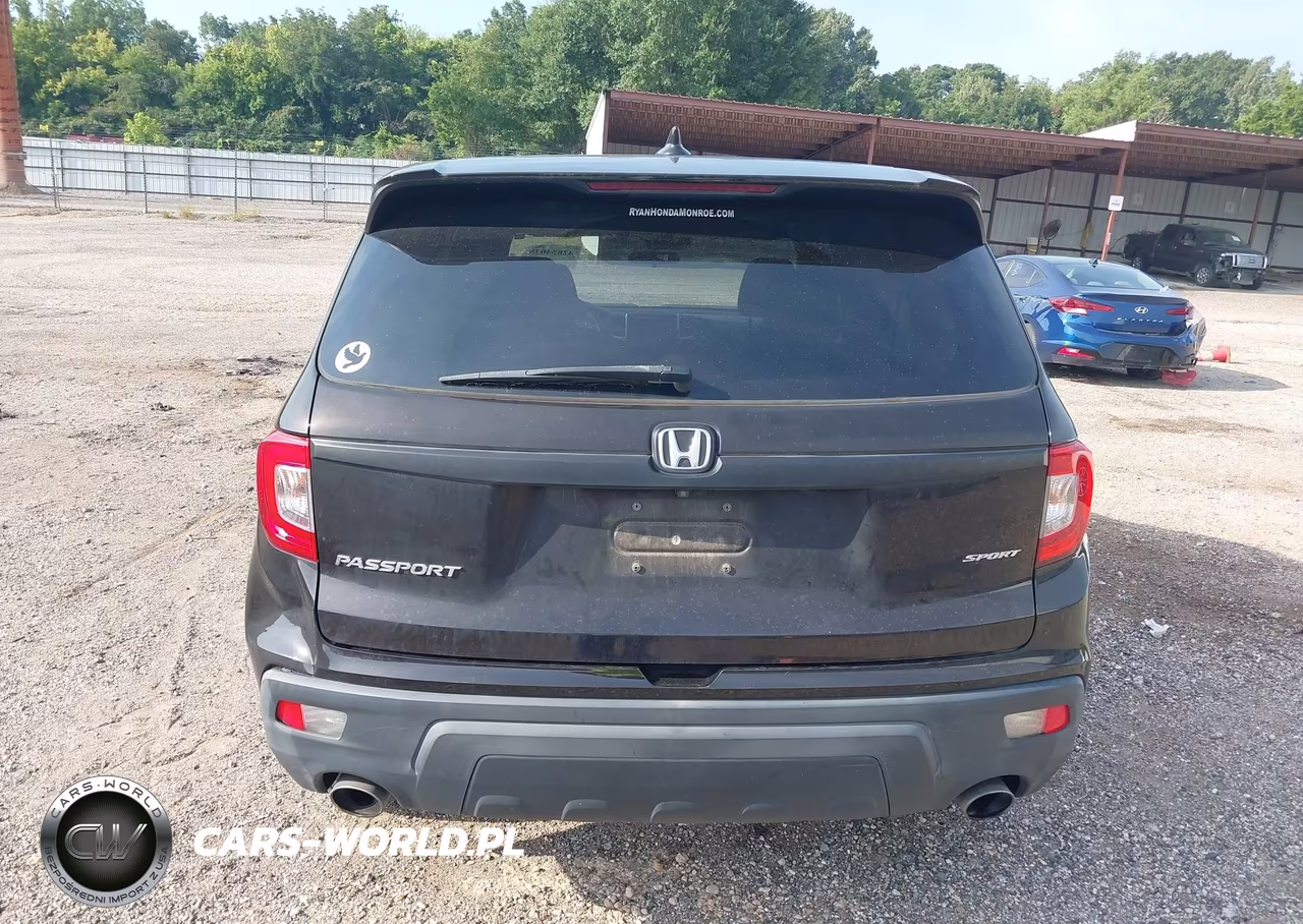 2019 Honda Passport Sport VIN:5FNYF7H23KB007125 - 17