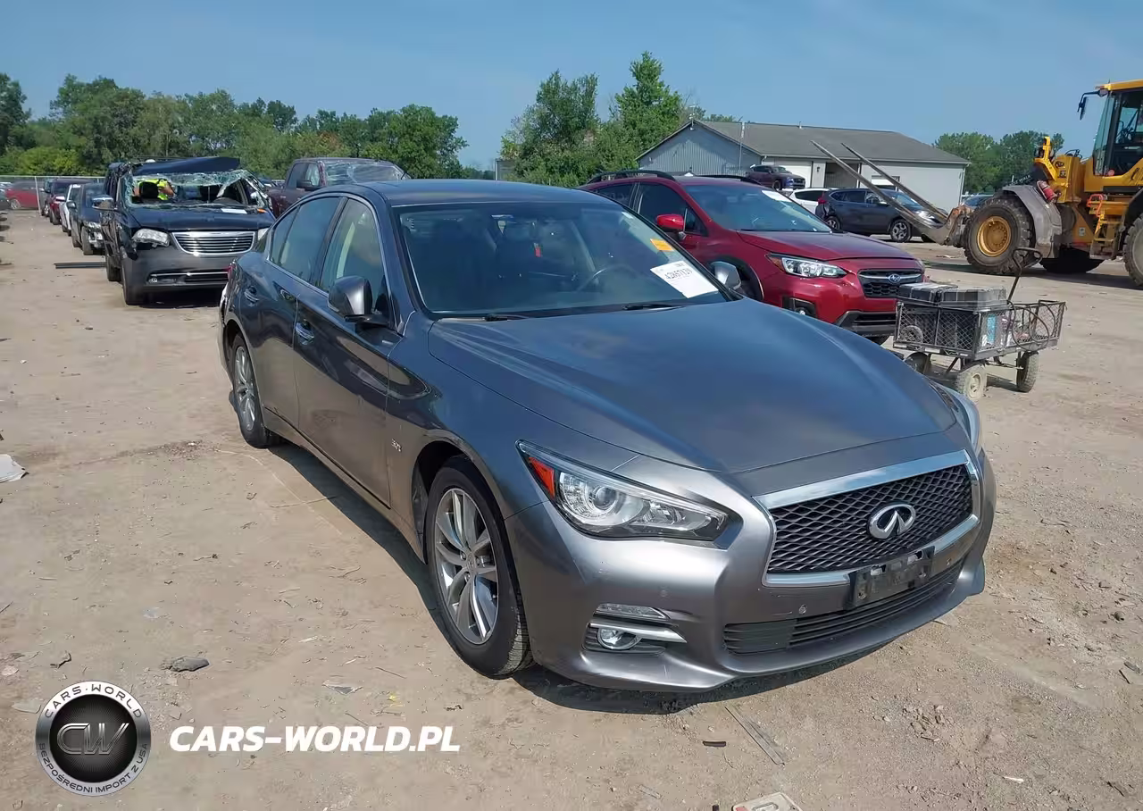 INFINITI